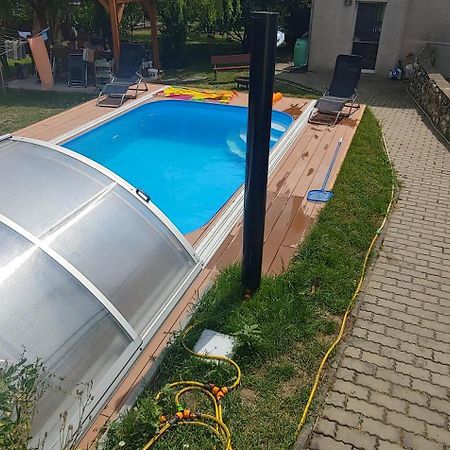 Ubytovani Marketa Perna Ngoại thất bức ảnh
